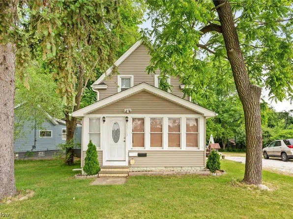 23702 Lorain Rd, North Olmsted, OH 44070