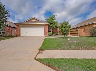 7470 Fallen Trl, Fort Worth, TX 76123