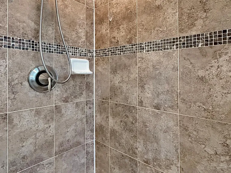 3429 Linden Grove Dr — Photo 48