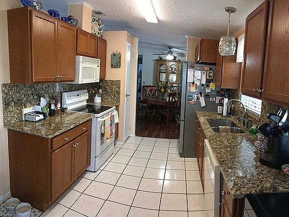 5th image of 16241 SW Five Wood Way