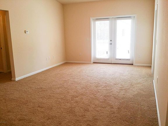 4th image of 131 Burnett Ct Unit 105