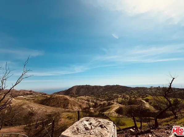 2566 Tuna Canyon Rd, Malibu, CA 90265