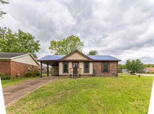 3943 Point Church Rd, Memphis, TN 38127