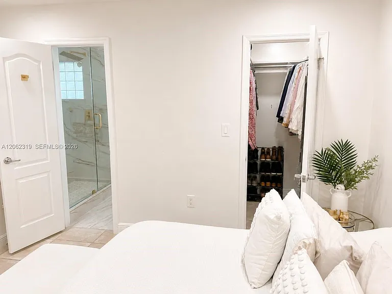 4611 SW 82nd Ct — Photo 18