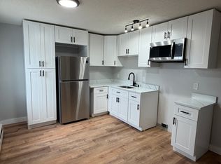 29 Pearl St #2B, Willimantic, CT 06226