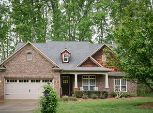 7347 Ridgecrest Trl, Lewisville, NC 27023