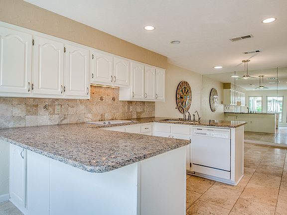 5th image of 6132 Copperhill Dr
