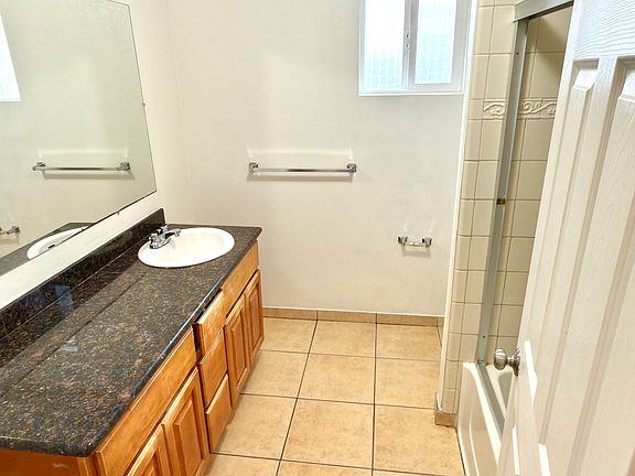 4th image of 101 Solano Ave #A