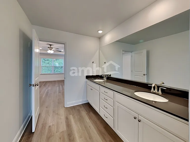 238 Marin Dr — Photo 15