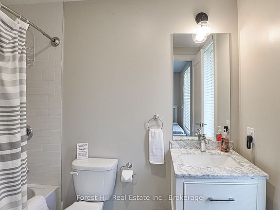 5th image of 2054 Peninsula Rd #16