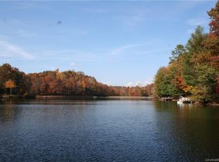 Amakola Ct, Brevard, NC 28712