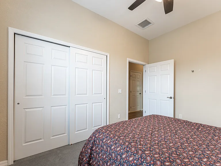 4958 NW 35th Lane Rd — Photo 27
