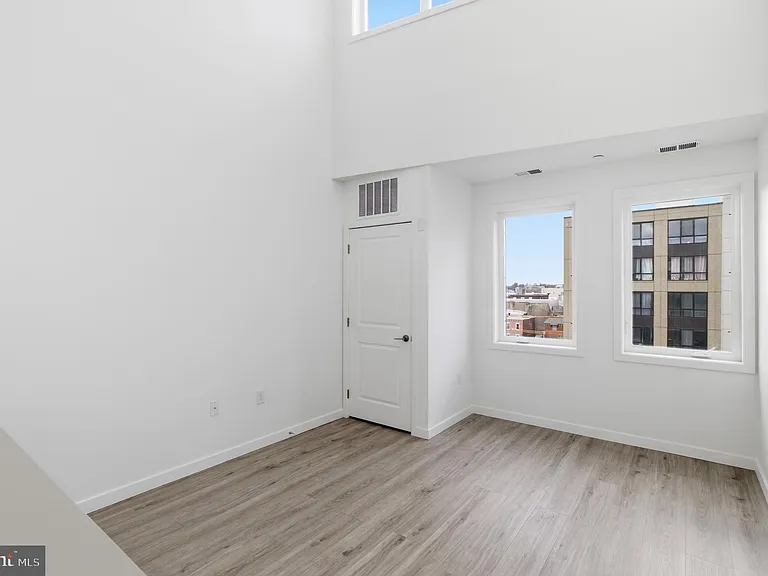 915 N Broad St #601 — Photo 14