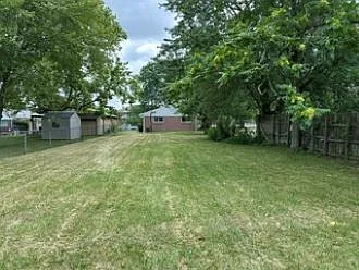 Yard_1.1