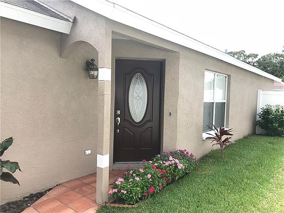 3rd image of 13014 Carrollwood Creek Dr