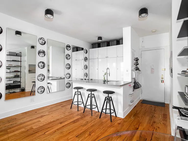 43-42 45th St #6O — Photo 5