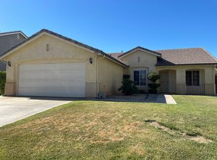1838 Hart St, Lancaster, CA 93534