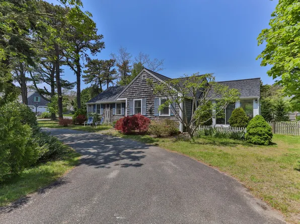 7 Aunt Matties Road, Chatham, MA 02633