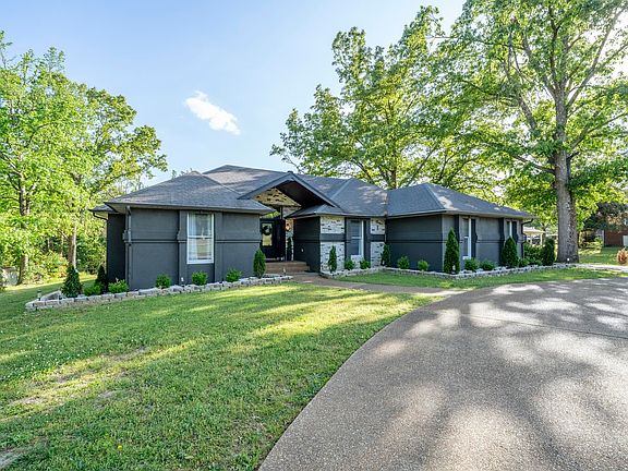 5th image of 195 Yeiser Dr