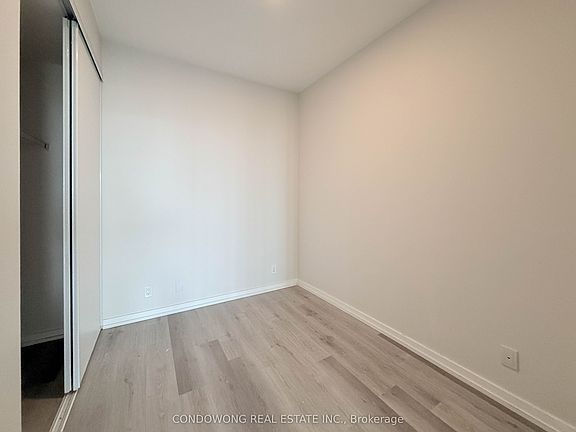 5th image of 7890 Jane St #2808