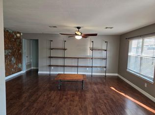 208 Rock Hound Ln, Liberty Hill, TX 78642