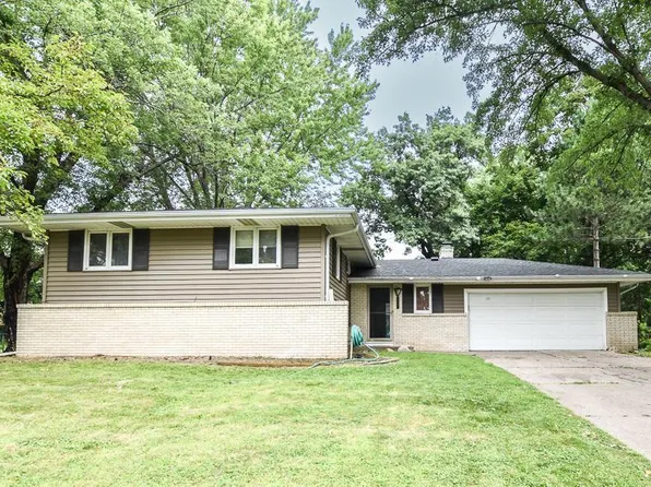 6016 Birchwood Rd, Woodbury, MN 55125