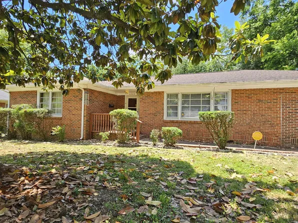 2704 Scenic Dr SE, Huntsville, AL 35801