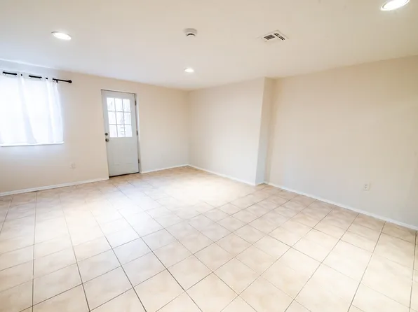 818 Palisade Avenue image 12 of 18