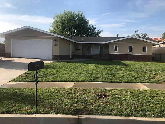 3rd image of 35110 Forest Ln