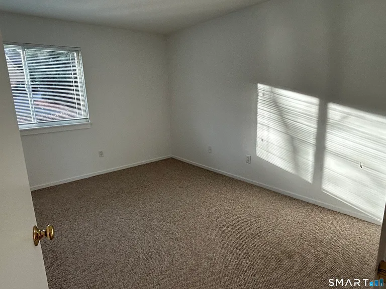 419 Heritage Vlg #B — Photo 24