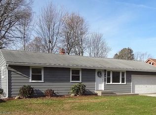 1402 Bennett Rd, Madison, OH 44057