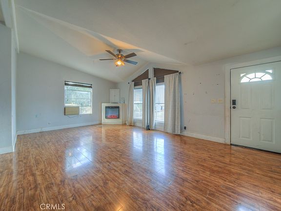 3rd image of 23591 Clara Pl