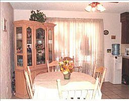 4th image of 1195 Hemingway Dr