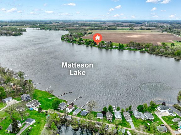 2nd image of 351 Moser Dr