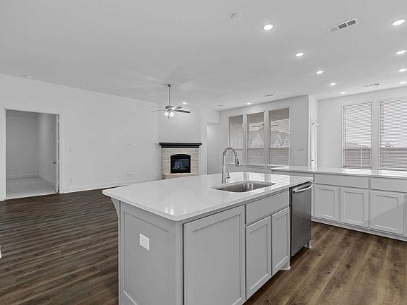 5th image of 1919 Rondinella Dr