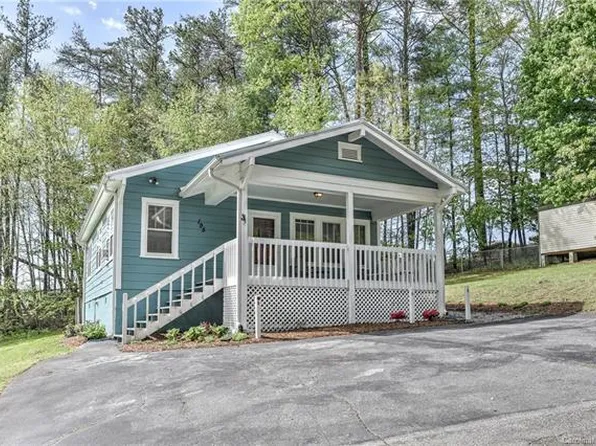 195 Big Pine Rd, Hendersonville, NC 28792