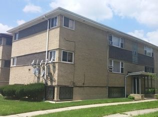 115 W 154th St APT 1, Harvey, IL 60426