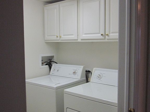 5th image of 1210 E Washington St APT 306