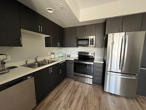 3rd image of 4645 63rd St Unit 1241