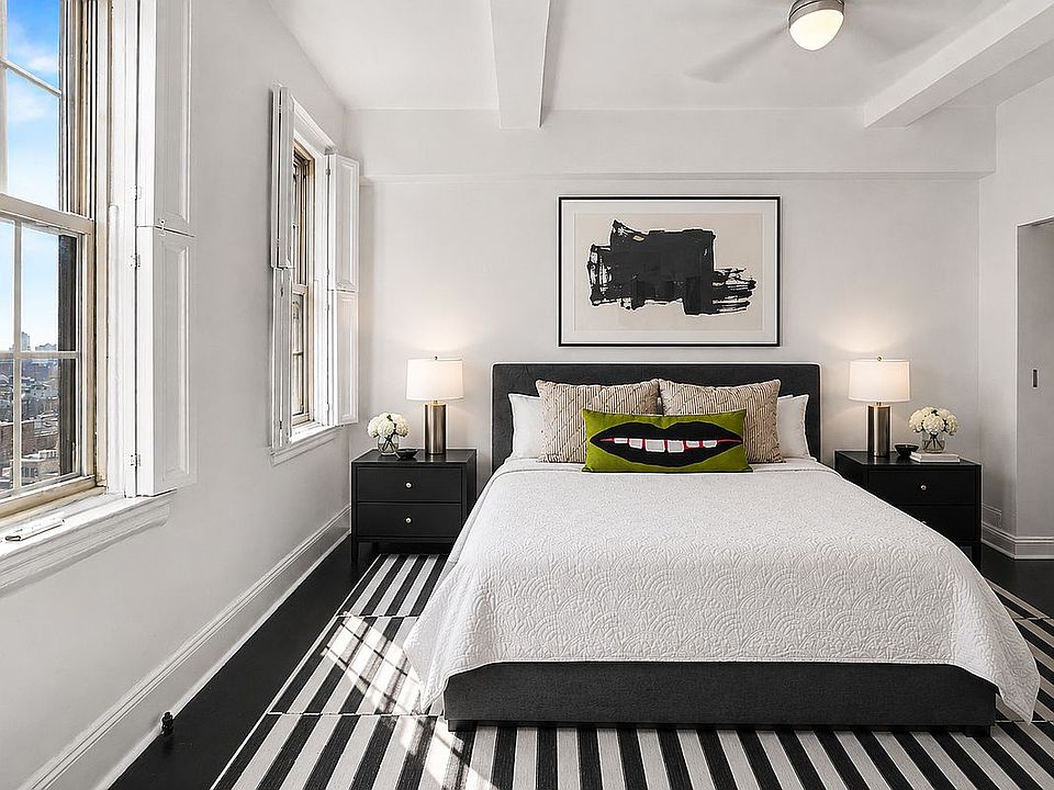 1st image of 24 5th Ave APT 1609