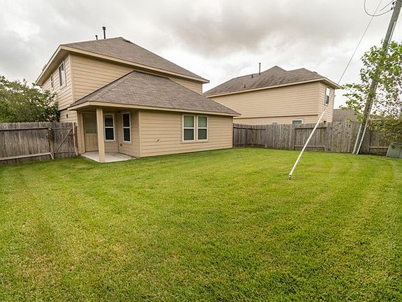5th image of 3903 Cary Creek Dr