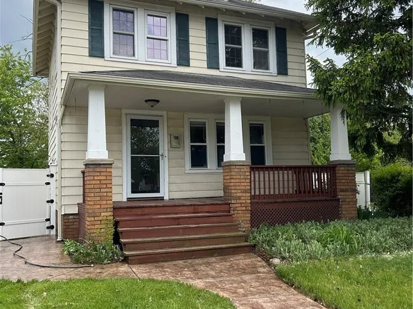 5911 Velma Ave, Parma, OH 44129