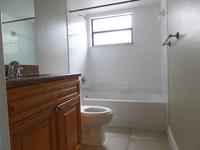 1440 Windorah Way #D — Photo 17