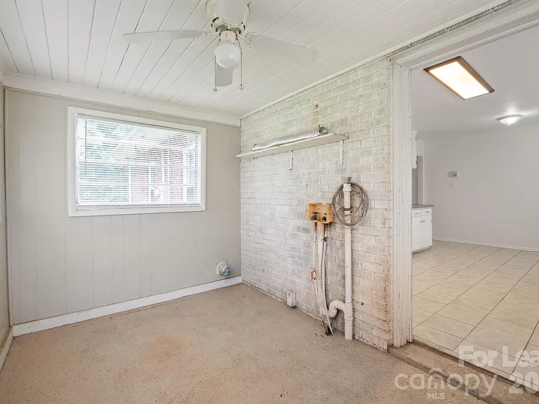 7122 Mallard Creek Rd — Photo 9