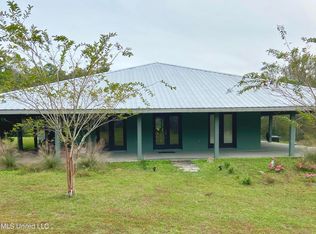 75 Percy Oneal Rd, Mchenry, MS 39561