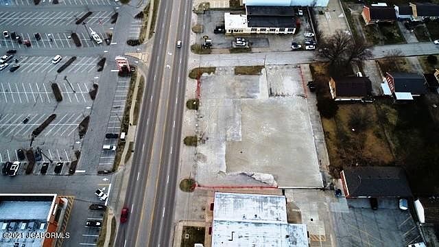 1st image of 1710 Missouri Blvd