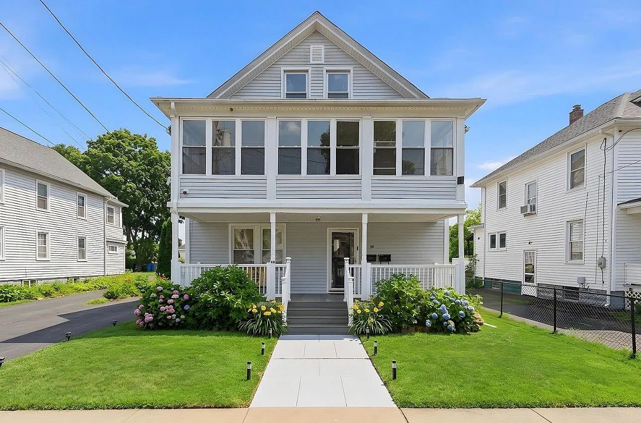 4 bed, $2,650 — Photo 1