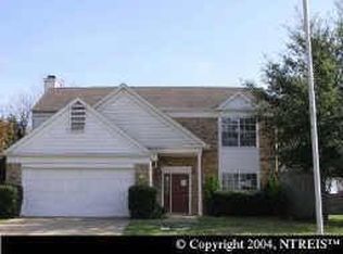 301 Newberry St, Grand Prairie, TX 75052