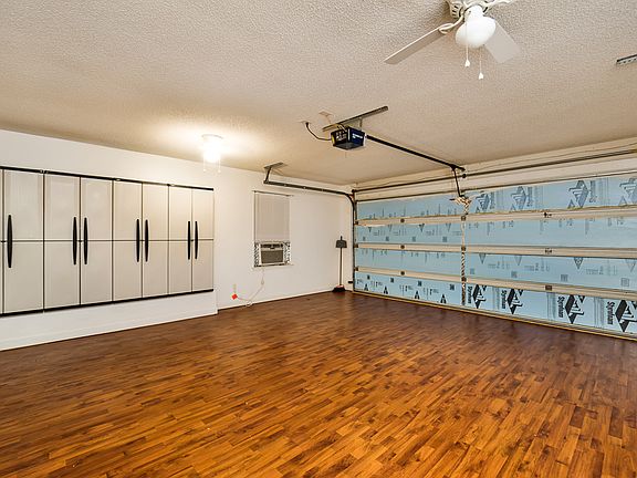 Garage/ Workout Room 