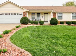 6 Galaxy Dr, Saint Peters, MO